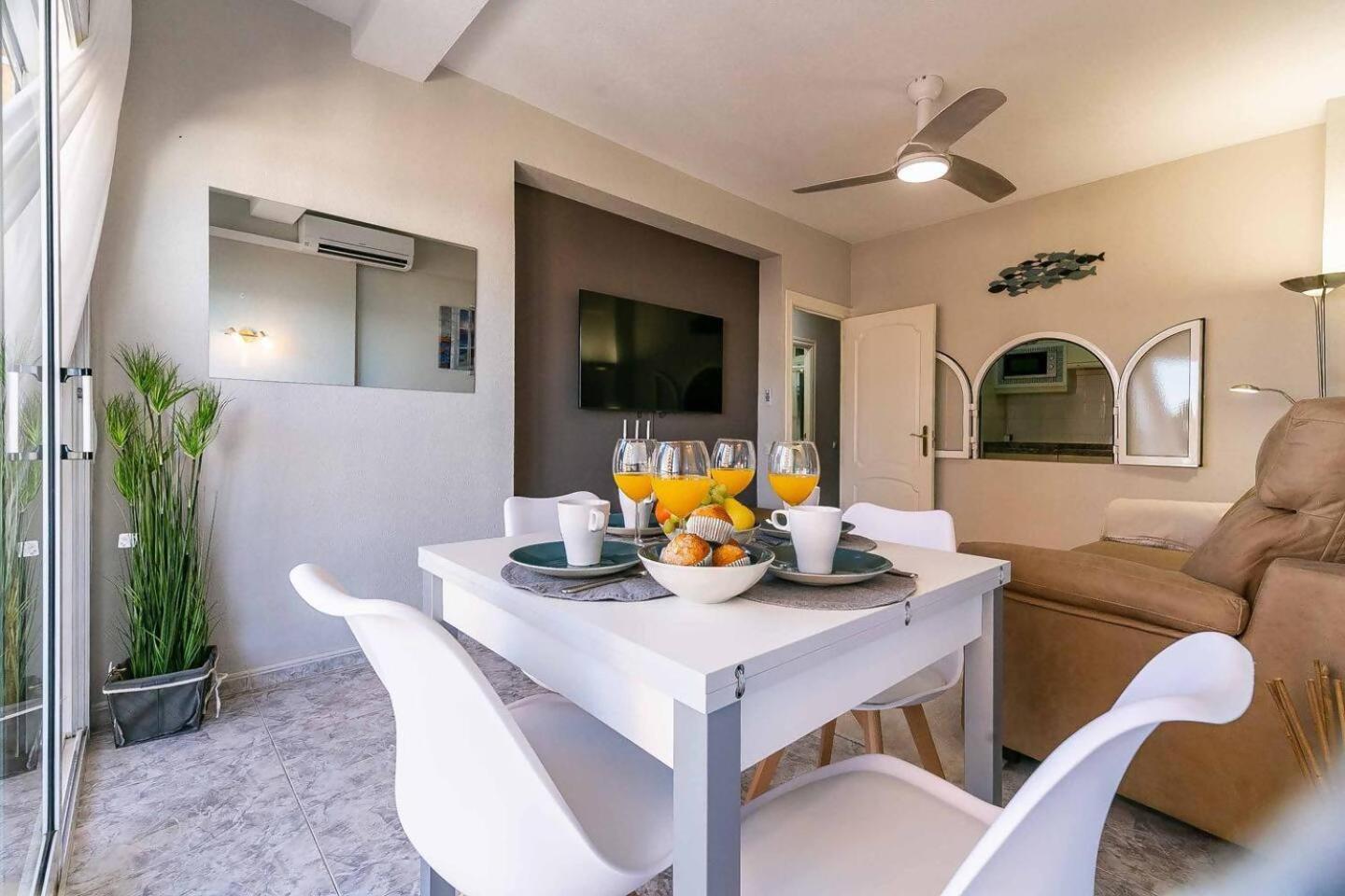 Cyv 1 Bed 1 Bath Beach View Fuengirola Esterno foto