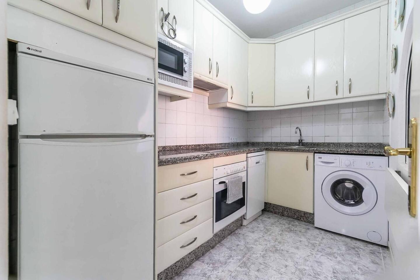 Cyv 1 Bed 1 Bath Beach View Fuengirola Esterno foto