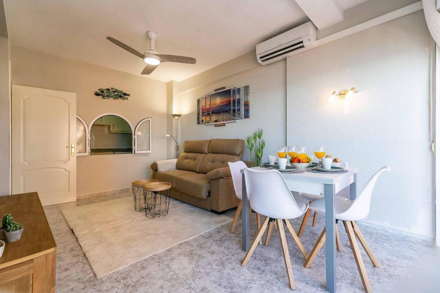 Cyv 1 Bed 1 Bath Beach View Fuengirola Esterno foto